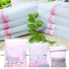 Load image into Gallery viewer, 3 Sizes Zippered Mesh Laundry Wash Bags for Delicates Lingerie Socks Underwear